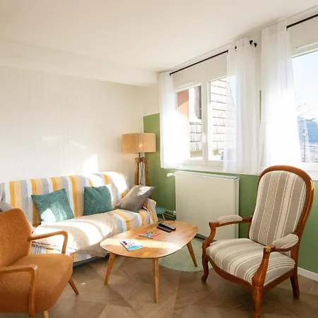 8 Pers- Vue Montagne- Jardin & Ski- Internet- Parking Gratuit Apartmán