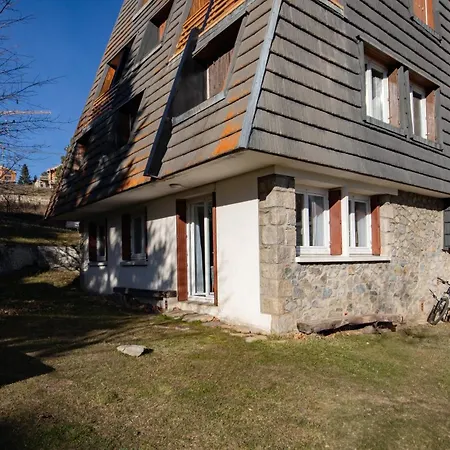 Apartmán 8 Pers- Vue Montagne- Jardin & Ski- Internet- Parking Gratuit