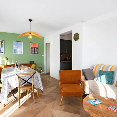 8 Pers- Vue Montagne- Jardin & Ski- Internet- Parking Gratuit Apartmán *
